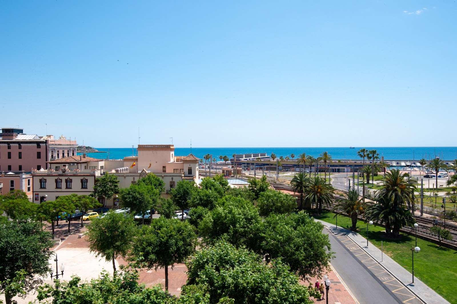 Port Plaza Apartments